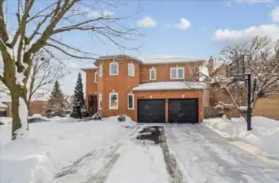 2382 Towne Boulevard Oakville Ontario L6H 5X6