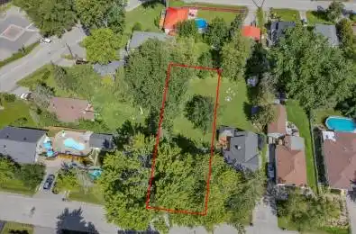 288 Woodycrest Avenue Georgina Ontario L4P 2W2