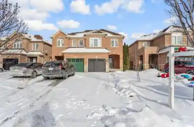 7307 Cork Tree Row Mississauga Ontario L5N 8N9