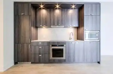 858 Dupont Street Unit# 301 Toronto W02 Ontario M6G 0C1