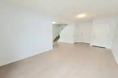 477 Dean Avenue Unit# 49 Oshawa Ontario L1H 3E4