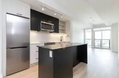 2300 St. Clair Avenue Unit# 802 Toronto W02 Ontario M6N 1K8