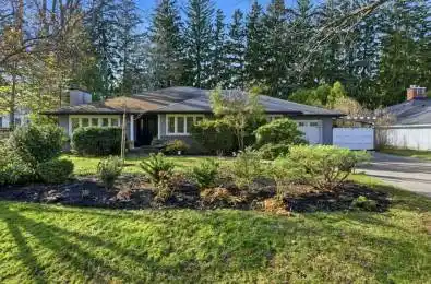 16 Lovers Lane Hamilton Ontario L9G 1G3