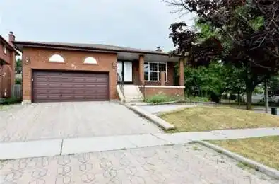 97 Raymerville Drive Unit# Upper Markham Ontario L3P 4K7