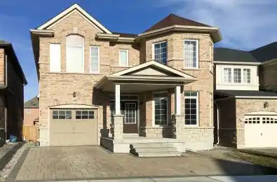 19 Fred Mclaren Boulevard Markham Ontario L6E 0L3
