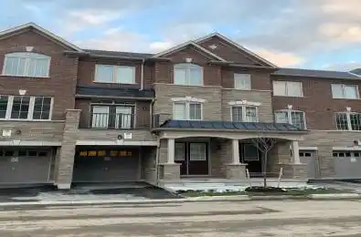3 Faye Street Brampton Ontario L6P 4M9