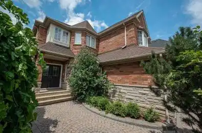 2923 Duncairn Drive Mississauga Ontario L5M 5V7