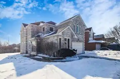 215 Westhampton Drive Vaughan Ontario L4J 7Y8