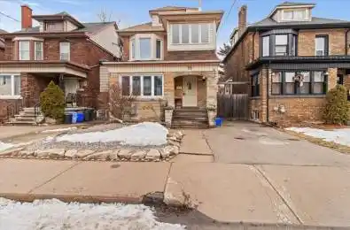 28 Glendale Avenue Hamilton Ontario L8M 3E8