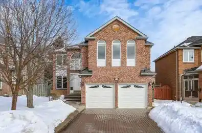 25 Westmoreland Court Markham Ontario L3R 8L9