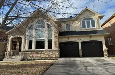 12 AMES Crescent Aurora Ontario L4G 0C3