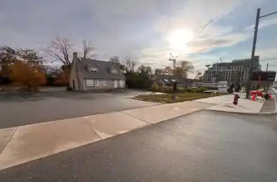 9883 Yonge Street Richmond Hill Ontario L4C 1V1