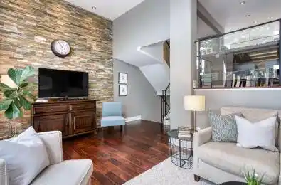 4 Bradbrook Road Unit# 1 Toronto W08 Ontario M8Z 5V3