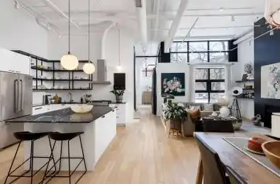 90 Sumach Street Unit# 313 Toronto C08 Ontario M5A 4R4