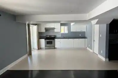 8 Dovetail Drive Richmond Hill Ontario L4E 5B1