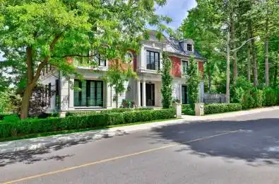 157 Forest Hill Road Toronto C03 Ontario M5P 2N2