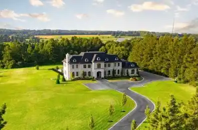 920 18TH Side Road King Ontario L7B 1K5