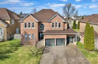 129 Golden Tulip Crescent Markham Ontario L6C 1W5