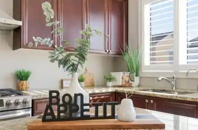 21 McCabe Lane New Tecumseth Ontario L0G 1W0