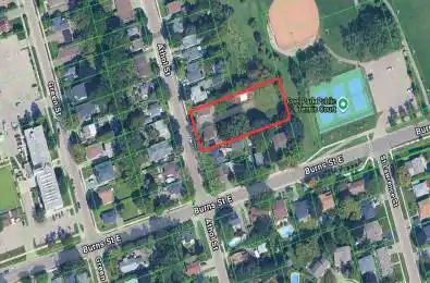 805-807 Athol Street Whitby Ontario L1N 4A1