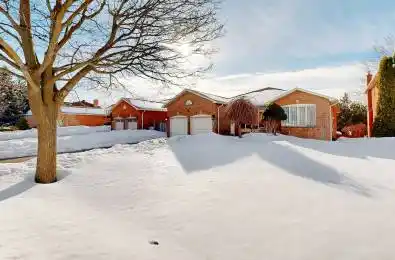 9 COATES Crescent Richmond Hill Ontario L4E 2M3