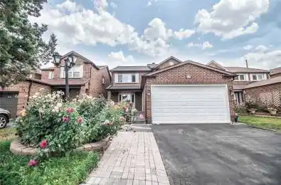 11 Carisbrooke Square Toronto E11 Ontario M1B 4M2