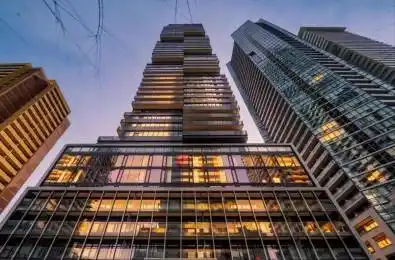 55 Charles Street Unit# 3808 Toronto C08 Ontario M4Y 0J1