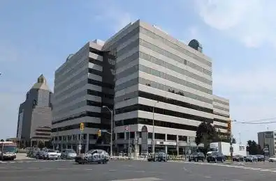 305 Milner Avenue Unit# 700-4 Toronto E11 Ontario M1B 3V4