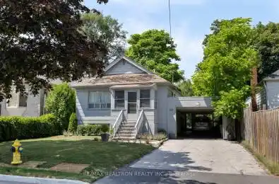 598 Coldstream Avenue Toronto C04 Ontario M6B 2L2