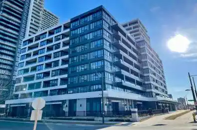 38 Water Walk Drive Unit# 318 Markham Ontario L3R 6M8