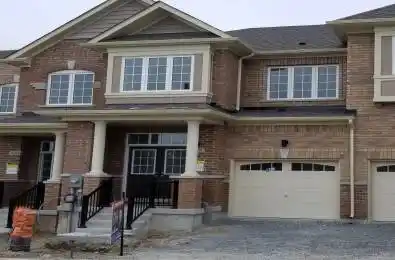 118 Knott End Crescent Newmarket Ontario L3Y 0E4